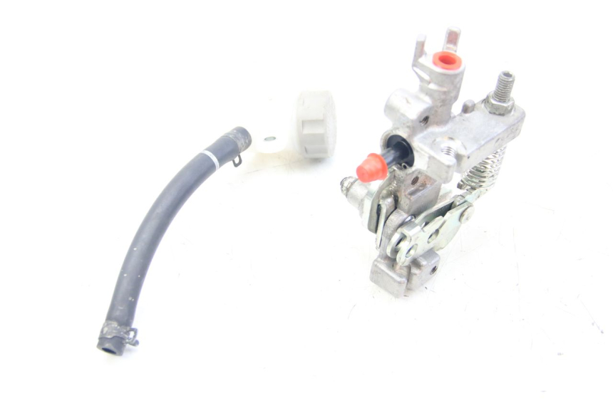 photo de BRAKE PROPORTIONING VALVE HONDA VISION NSC R 50 (2013 - 2015) - Alternative perspective
