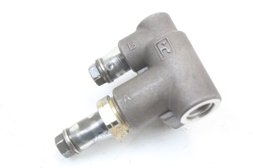 photo de Brake proportioning valve KYMCO XCITING 250 (2006 - 2009) - Zoom on usage condition