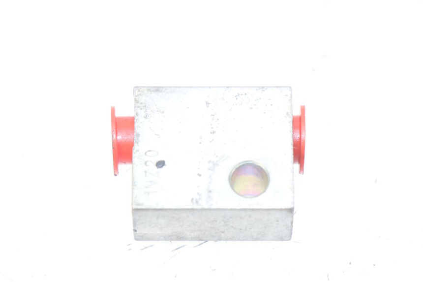 photo de BRAKE SPLITTER YAMAHA XP T-MAX TMAX ABS 530 (2012 - 2015) - Component detail