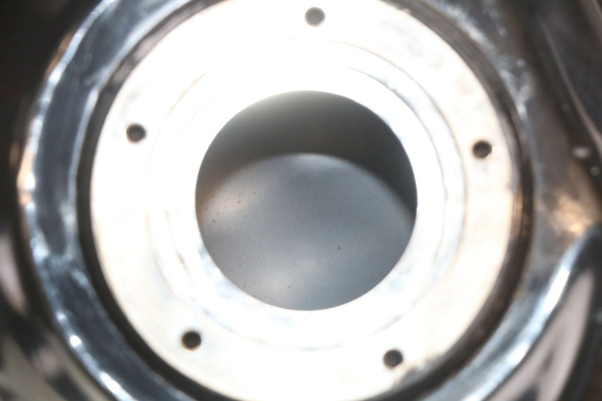 photo de FUEL TANK SUZUKI ADDRESS 110 (2015 - 2020) - Fixing points details