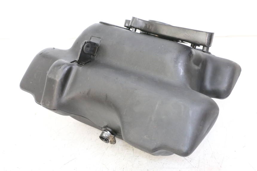 photo de FUEL TANK YAMAHA AEROX 50 (1997 - 2006) - Technical close-up