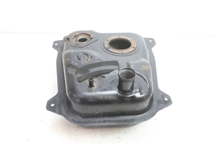 photo de FUEL TANK KYMCO AGILITY CITY 16P 125 (2015 - 2024) - Distinctive features