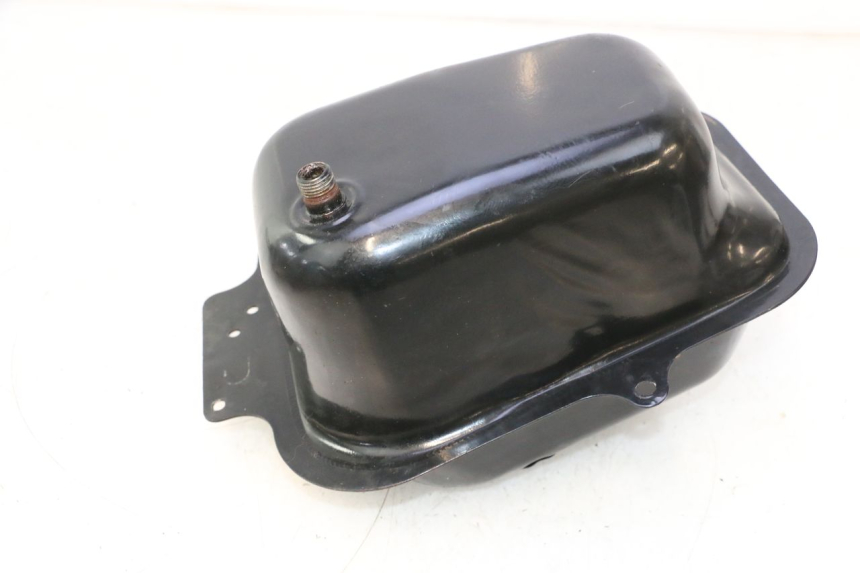 photo de FUEL TANK KYMCO AGILITY PREMIUM 50 (2007 - 2010) - Zoom on usage condition