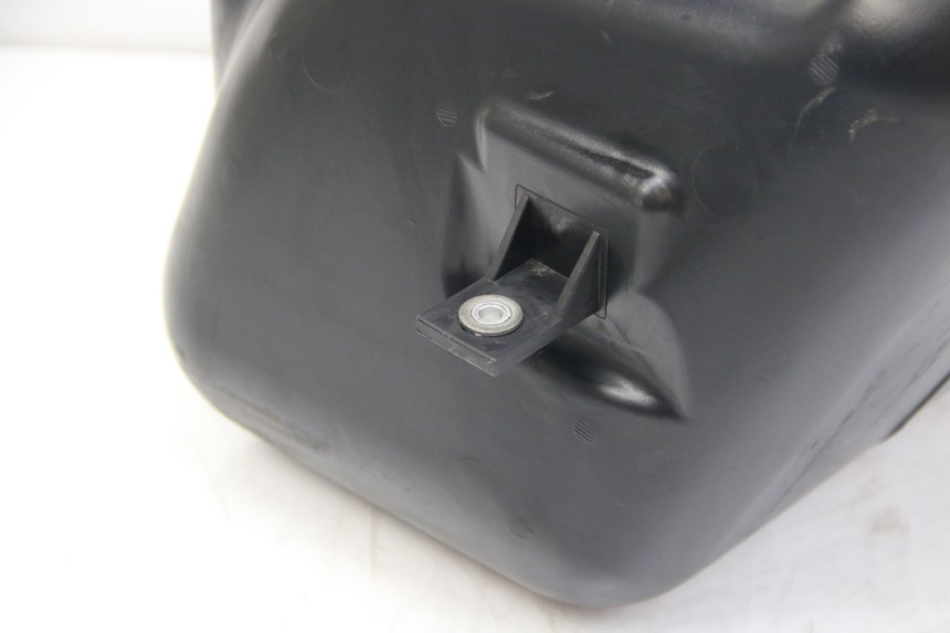 photo de FUEL TANK APRILIA ATLANTIC 500 (2002 - 2003) - Markings and original references