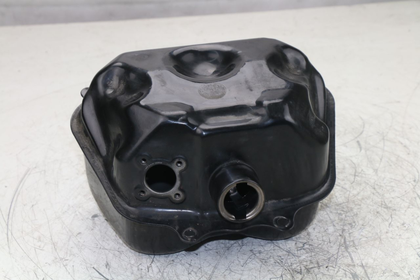 photo de FUEL TANK BAOTIAN BT COLLECTOR 50 (2005 - 2013) - Technical close-up