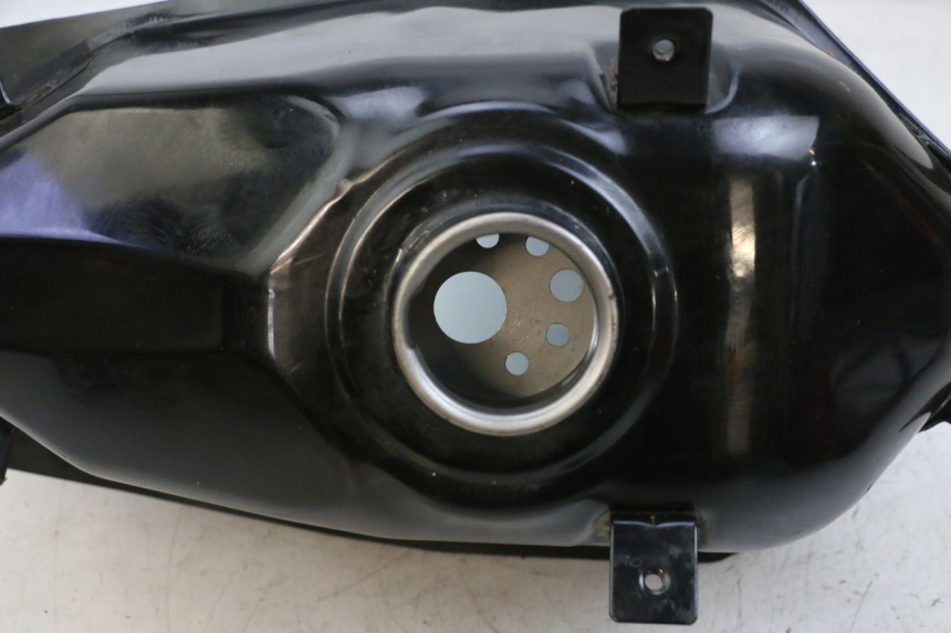 photo de FUEL TANK MAG POWER BOMBERS 4T 50 (2016 - 2026) - Zoom on usage condition