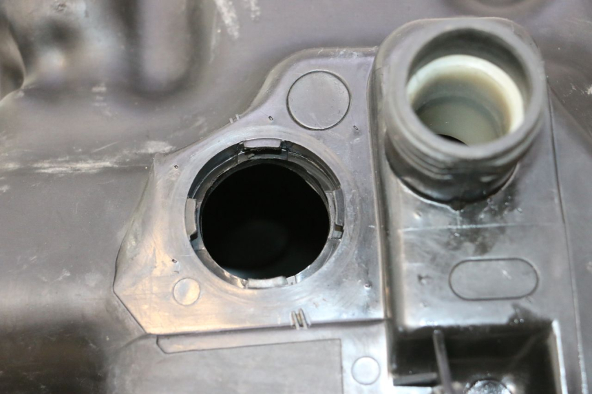 photo de FUEL TANK MBK BOOSTER ROCKET 50 (1995 - 1998) - Component detail