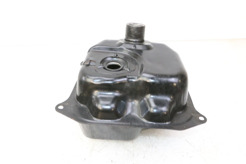 photo de FUEL TANK TNT MOTOR BOSTON 4T 50 (2018 - 2025) - Fixing points details