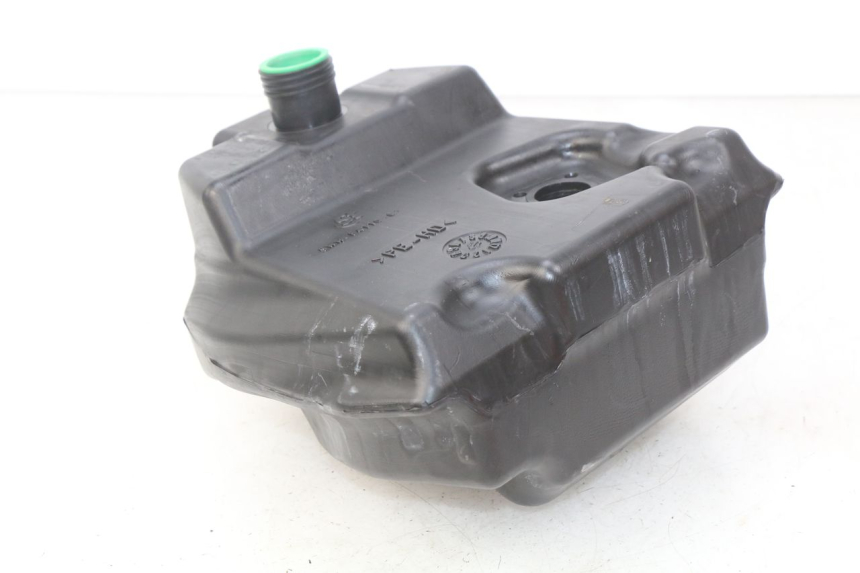 photo de FUEL TANK YAMAHA BW'S EASY 50 (2013 - 2016) - Technical close-up