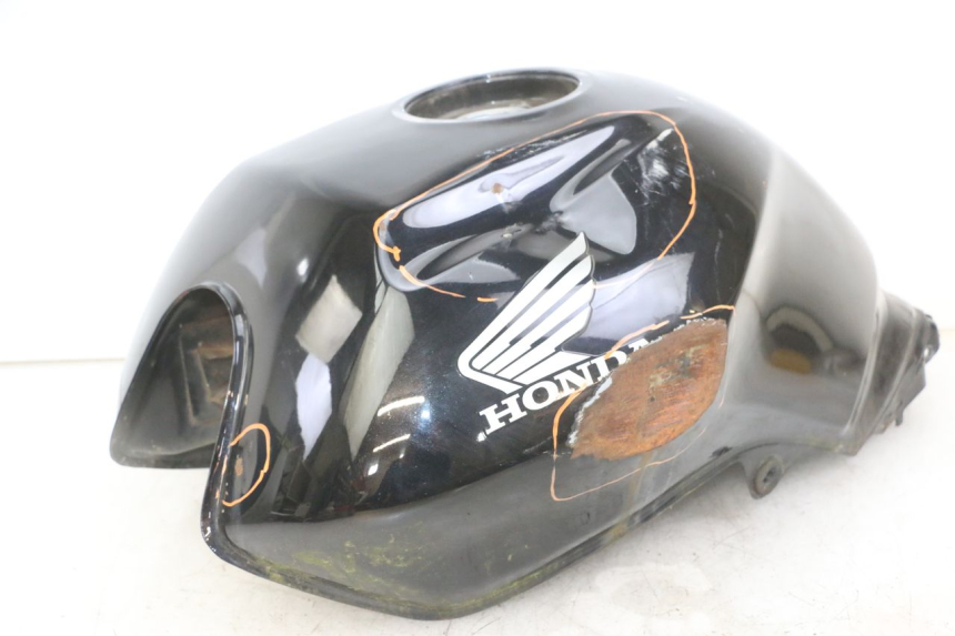 photo de FUEL TANK HONDA CBF 500 (2004 - 2007) - Detailed visual inspection
