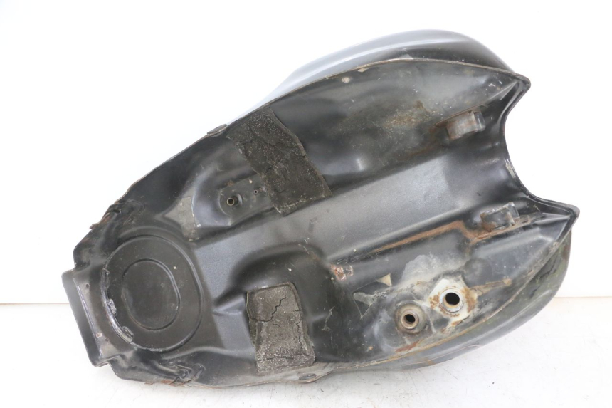 photo de FUEL TANK HONDA CBF 500 (2004 - 2007) - Technical close-up