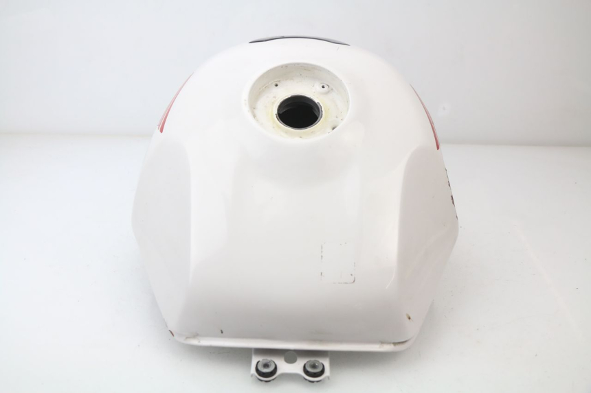 photo de FUEL TANK HONDA CBR 929 RR FIREBLADE 900 (2000 - 2001) - Distinctive features