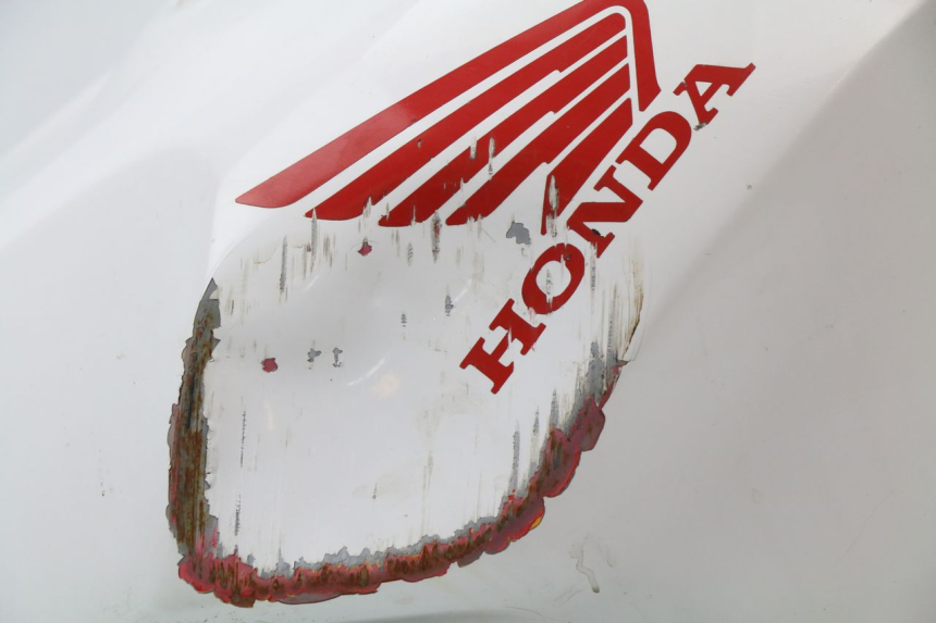 photo de FUEL TANK HONDA CBR 929 RR FIREBLADE 900 (2000 - 2001) - High-resolution close-up
