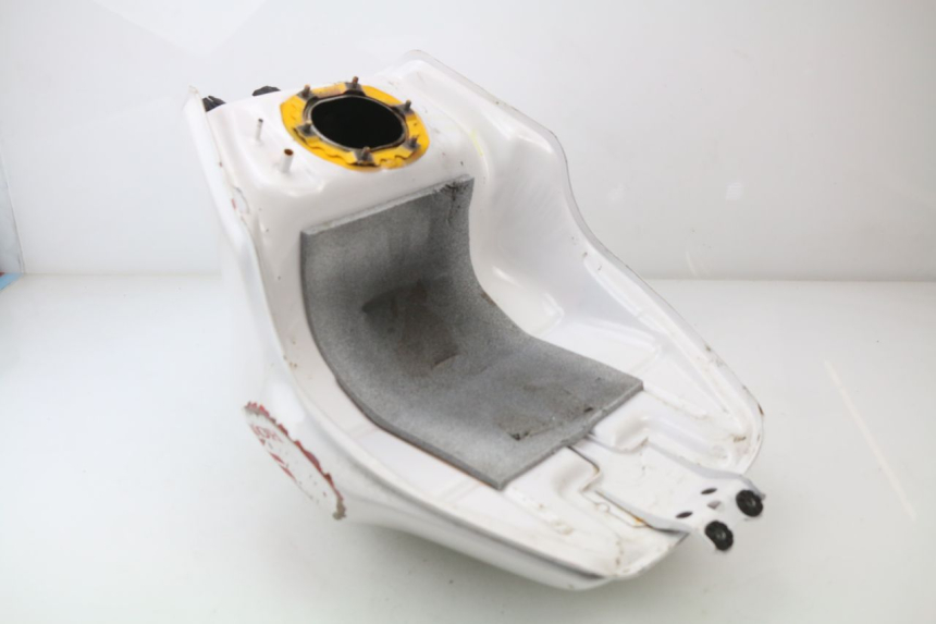 photo de FUEL TANK HONDA CBR 929 RR FIREBLADE 900 (2000 - 2001) - Alternative perspective