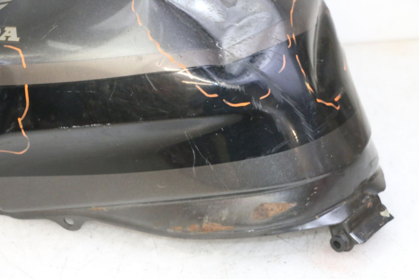 photo de FUEL TANK HONDA CBR F SC25 1000 (1989 - 1992) - Supplementary product photo
