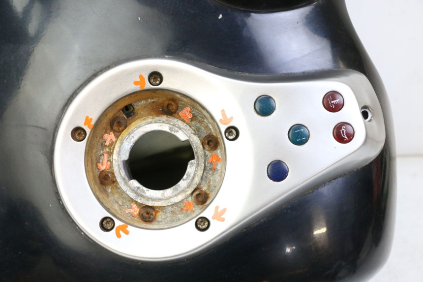 photo de FUEL TANK APRILIA CLASSIC 125 (1995 - 2001) - Spare part profile view