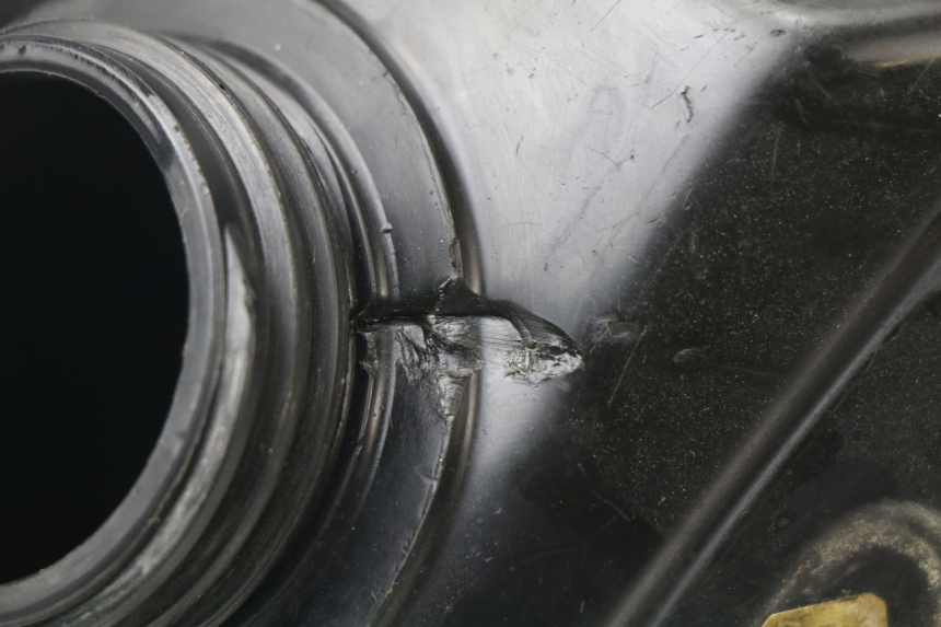 photo de FUEL TANK HONDA CRF CR-F 450 (2001 - 2005) - Component detail