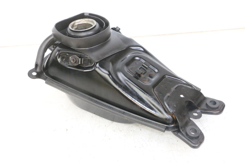 photo de FUEL TANK HONDA CRF-F CRF F 110 (2019 - 2022) - Fixing points details
