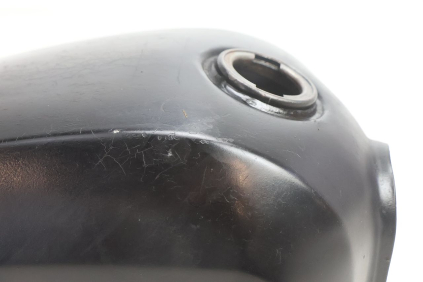 photo de FUEL TANK MBK DAKOTA 50 (2003 - 2008) - Fixing points details