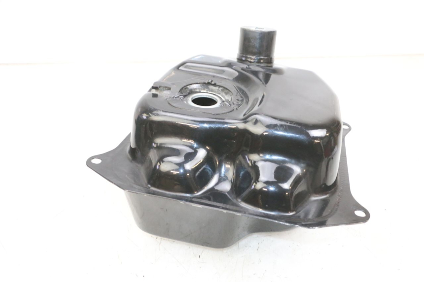 photo de FUEL TANK LONGJIA DIGITA 4T 50 (2019 - 2022) - Surface and material condition