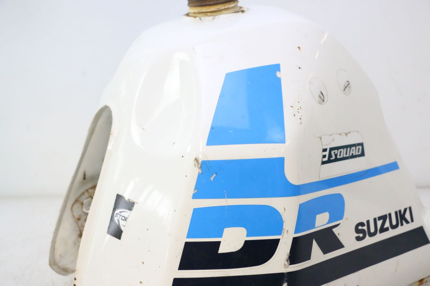 photo de FUEL TANK SUZUKI DR S 600 (1985 - 1989) - Component detail