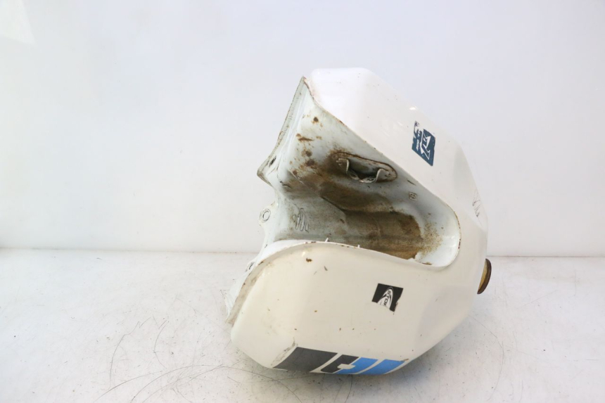 photo de FUEL TANK SUZUKI DR S 600 (1985 - 1989) - Alternative perspective