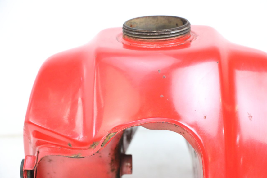 photo de FUEL TANK YAMAHA DTLC 125 (1982 - 1987) - Component zoom