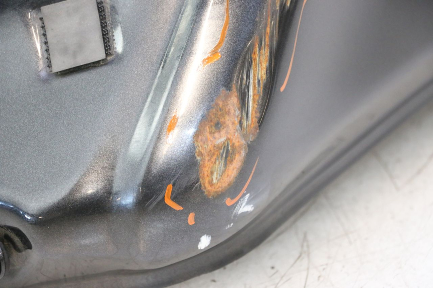 photo de FUEL TANK KAWASAKI ER-6 ER6 F ABS 650 (2012 - 2016) - Focus on structure