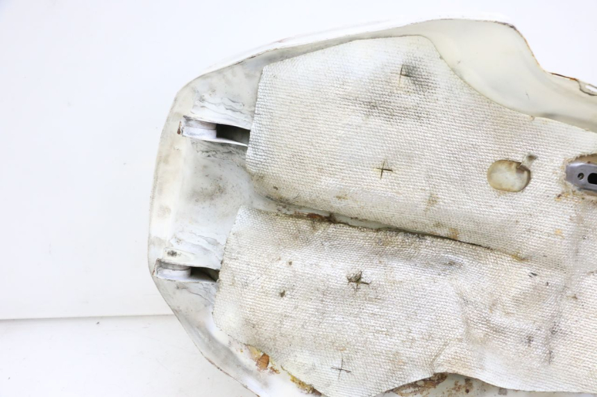 photo de FUEL TANK YAMAHA FJ 36Y 1100 (1984 - 1985) - Zoom on usage condition