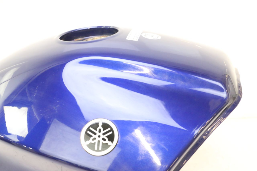 photo de FUEL TANK YAMAHA FJR 1300 (2001 - 2005) - Alternative angle