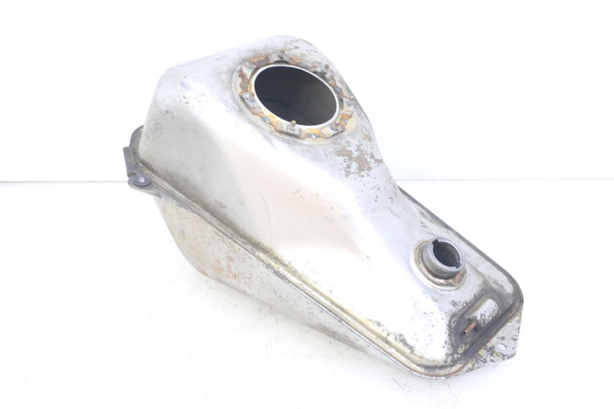 photo de FUEL TANK HONDA FJS SILVERWING SILVER WING 600 (2001 - 2010) - Component detail