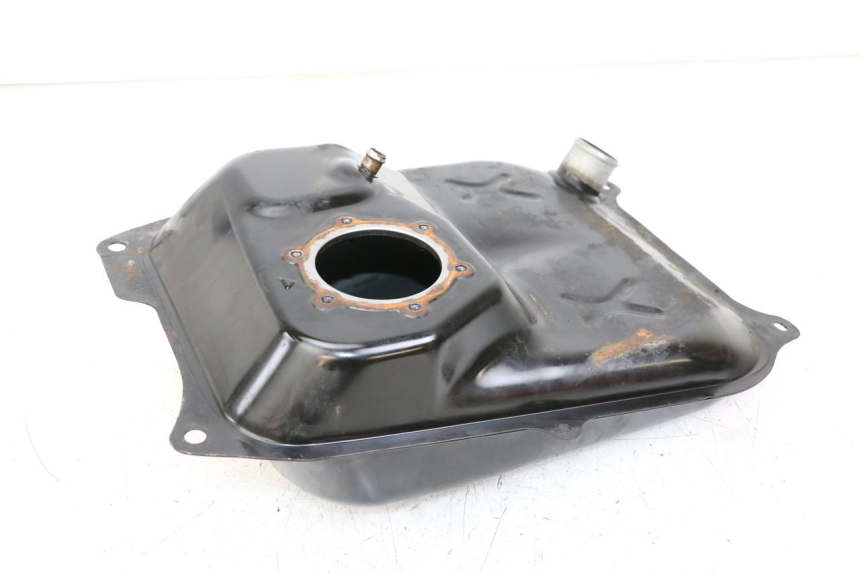 photo de FUEL TANK MBK FLAME X 125 (2007 - 2016) - Fixing points details