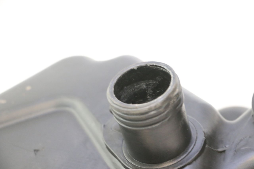 photo de FUEL TANK PIAGGIO FLY 2T 50 (2004 - 2017) - Component detail