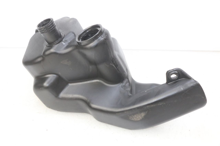 photo de FUEL TANK PIAGGIO FLY 100 (2006 - 2010) - Main view