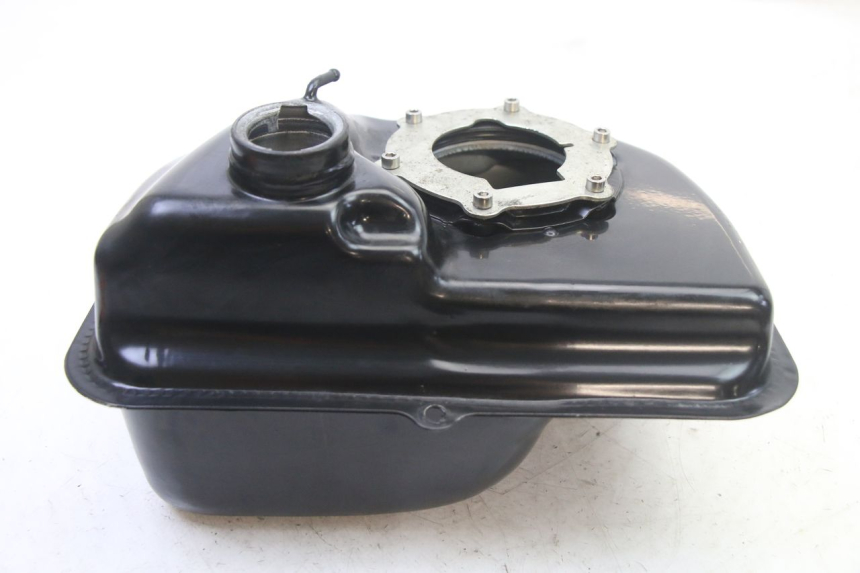 photo de FUEL TANK VENESI FLY RETRO 4T 50 (2020 - 2025) - Technical close-up