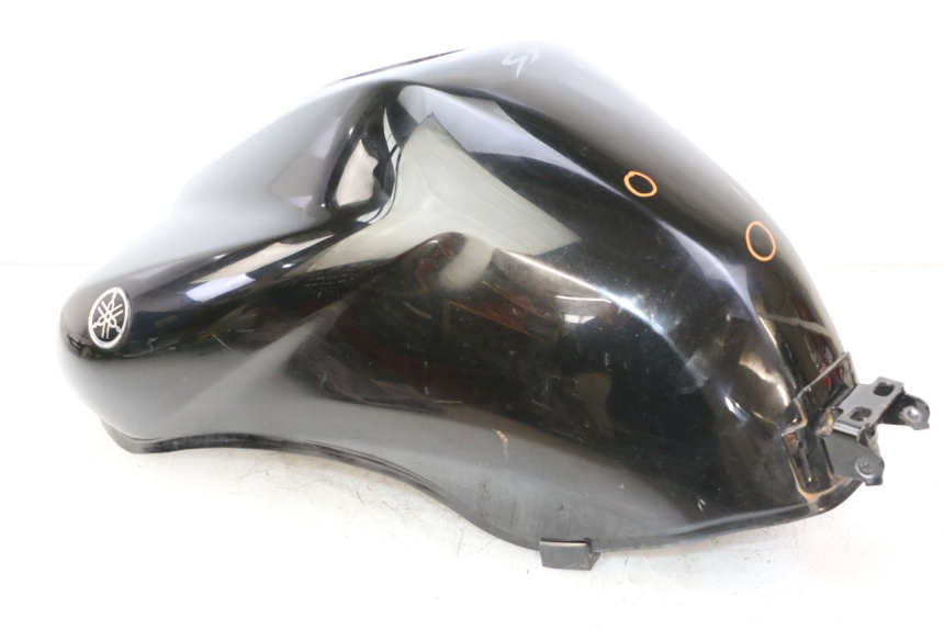 photo de FUEL TANK YAMAHA FZ6 FAZER S2 600 (2007 - 2011) - Focus on structure