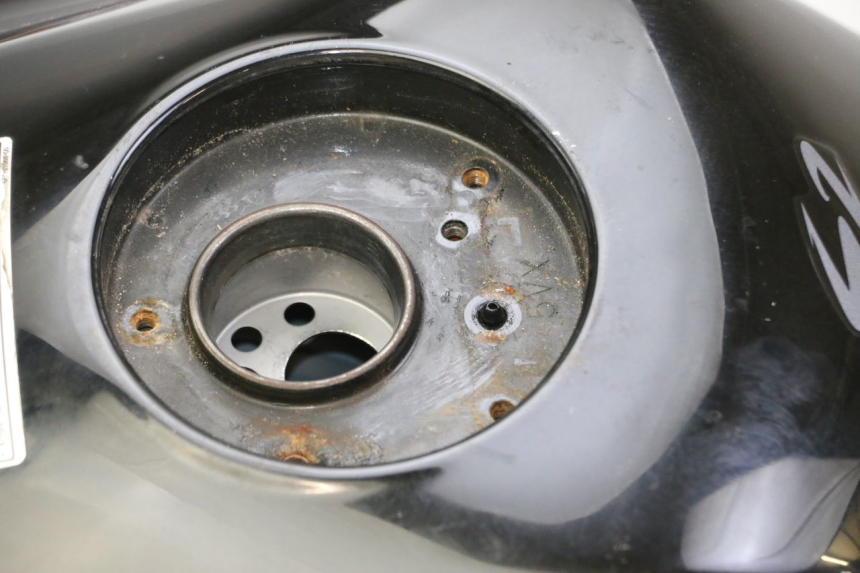 photo de FUEL TANK YAMAHA FZ6 FAZER S2 600 (2007 - 2011) - Spare part profile view