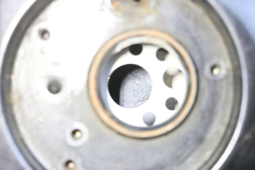 photo de FUEL TANK YAMAHA FZ6 N FAZER 600 (2004 - 2006) - Component detail