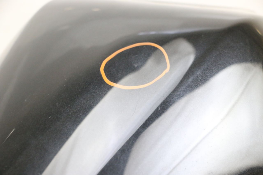 photo de FUEL TANK YAMAHA FZ6 N FAZER 600 (2004 - 2006) - High-resolution close-up