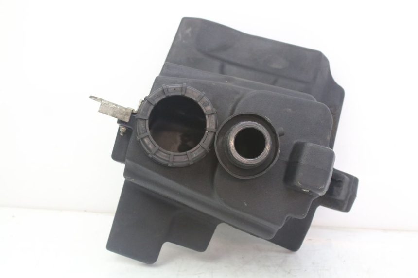 photo de FUEL TANK PEUGEOT GEOPOLIS RS 125 (2007 - 2009) - Zoom on usage condition