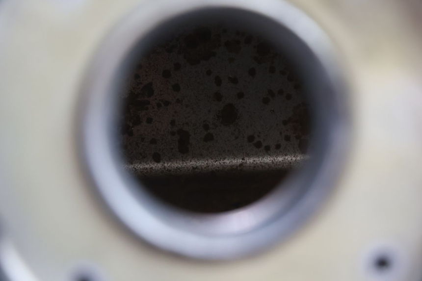 photo de FUEL TANK SUZUKI GSX F GSXF 750 (1988 - 1998) - Technical close-up