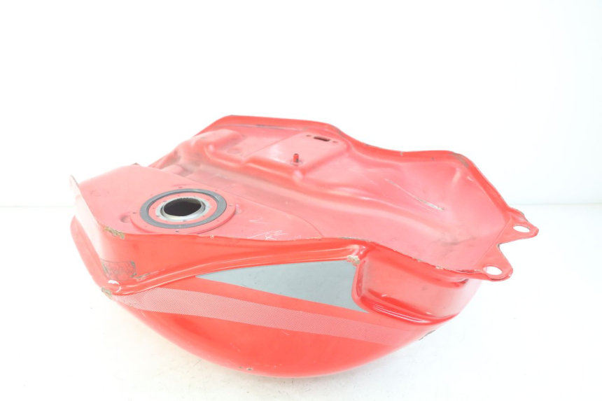 photo de FUEL TANK SUZUKI GSX F GSXF 750 (1988 - 1998) - Technical close-up