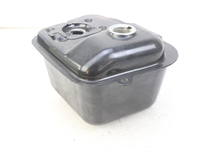 photo de FUEL TANK JM MOTORS GT LINE 4T 50 (2021 - 2023) - Alternative perspective