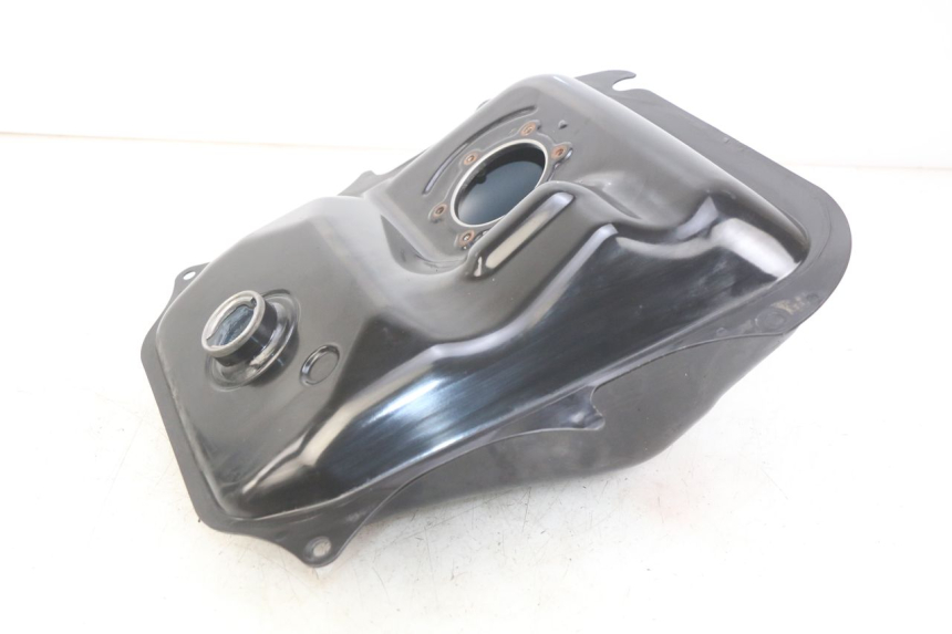 photo de FUEL TANK YAMAHA HW XENTER 125 (2011 - 2017) - Product overview