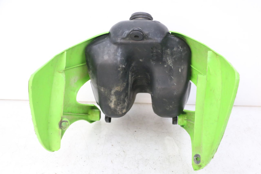 photo de FUEL TANK KAWASAKI KX 65 (2000 - 2019) - Distinctive features