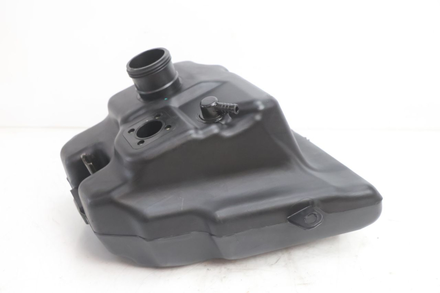 photo de FUEL TANK PEUGEOT KISBEE 2T 50 (2018 - 2022) - Component detail