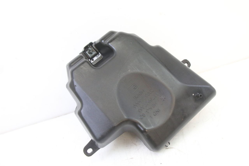 photo de FUEL TANK PEUGEOT KISBEE 4T 50 (2018 - 2022) - Technical close-up