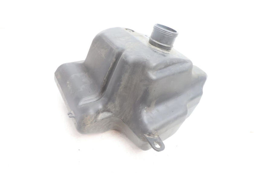 photo de FUEL TANK PEUGEOT KISBEE 4T 50 (2010 - 2017) - Zoom on usage condition