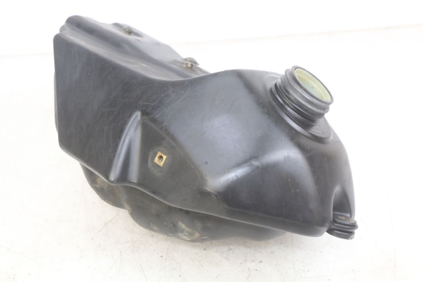 photo de FUEL TANK KAWASAKI KX 85 (2001 - 2013) - Fixing points details