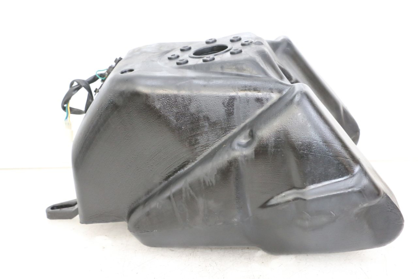 photo de FUEL TANK KYMCO STRYKER OFF ROAD 125 (1999 - 2005) - Component detail